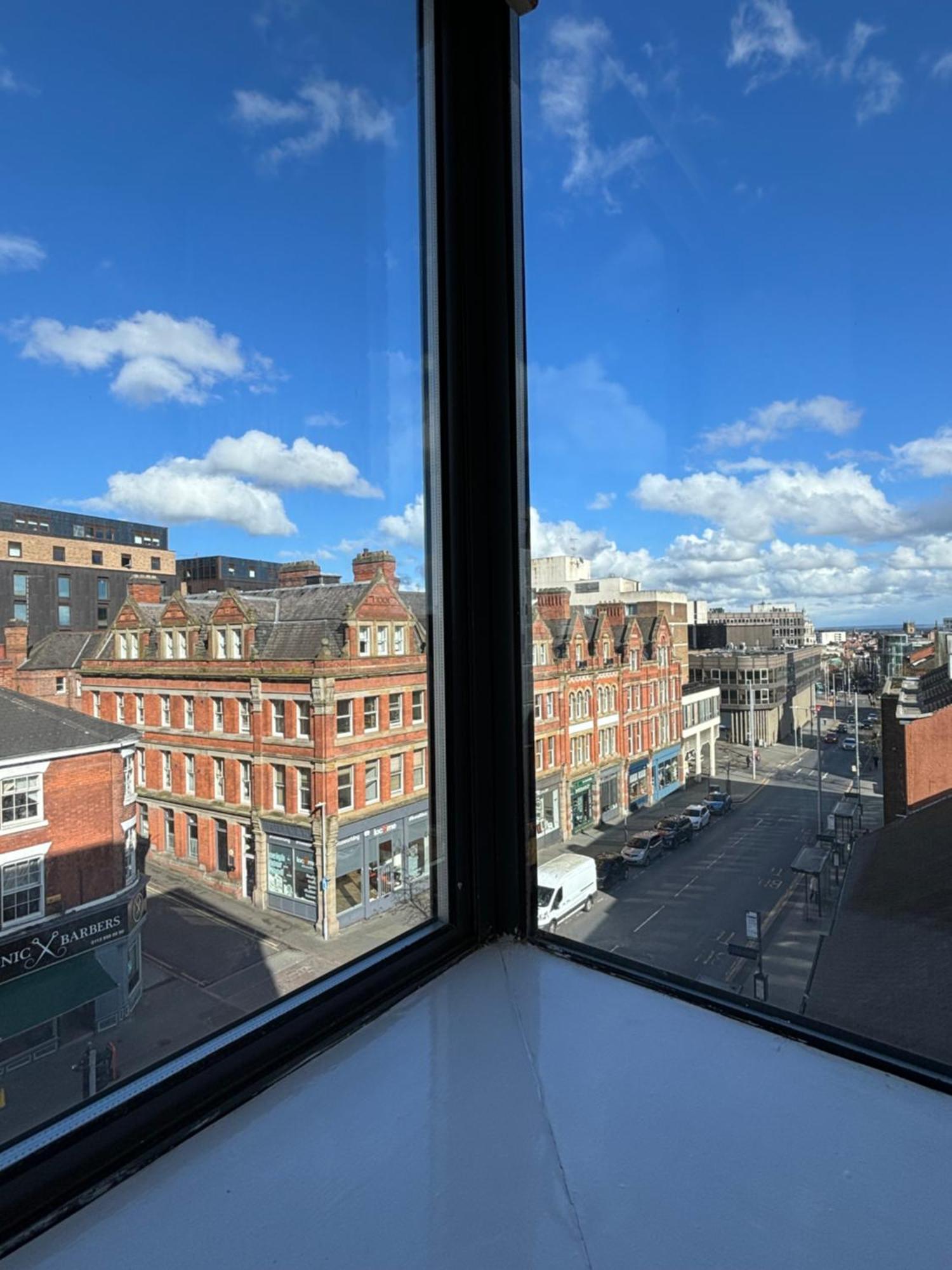Modern 2 Bdr Flat In Nottingham City Centre With Free Parking Exterior foto